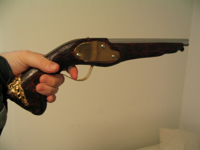 627x466 pixels (104K)